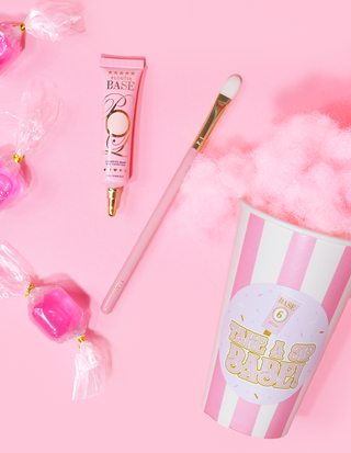 P. Louise Carve 蛋糕底座和刷子套装